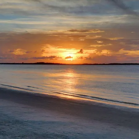 Hamlet'S Passion Beach Tybee Island Exterior photo